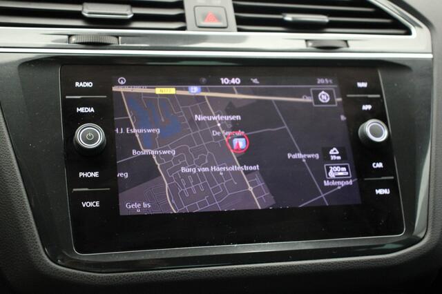 Volkswagen TIGUAN 1.5 TSI Comfortline Business - Carplay, Adapt. Cruise, Stoelverw. Trehaak