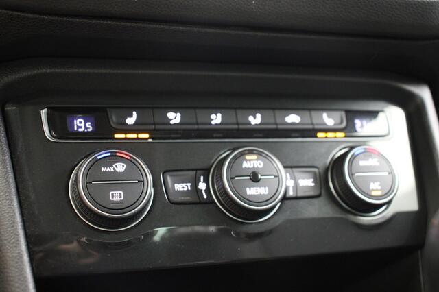Volkswagen TIGUAN 1.5 TSI Comfortline Business - Carplay, Adapt. Cruise, Stoelverw. Trehaak