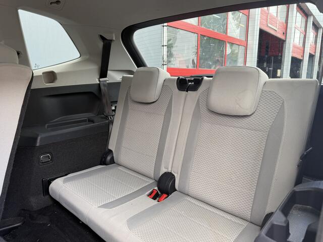 Volkswagen TIGUAN Allspace 1.5 TSI Comfortline Business 7p. AUTOMAAT NIEUW BINNEN !