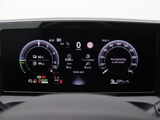 Volkswagen TIGUAN 1.5 eHybrid Life Edition 204PK DSG Panoramadak, Trekhaak, 360gr. Camera, Donkere Hemelbekleding, Navi via Apple Carplay/Android Auto, 19" LM Velgen, Keyless, Elektr. Achterklep