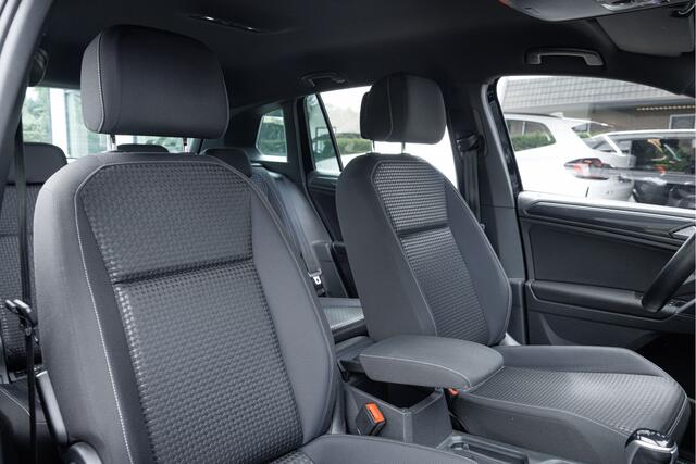 Volkswagen TIGUAN 1.5 TSI Life Business Carplay - Trekhaak