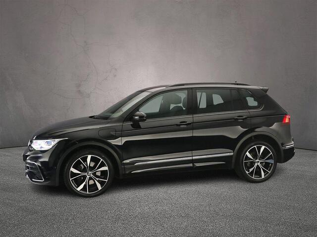 Volkswagen TIGUAN R-Line Business+ 1.4 TSI eHybrid 245pk DSG Automaat Trekhaak, Elektrische achterklep, Adaptive cruise control, Achteruitrijcamera, LED matrix koplampen