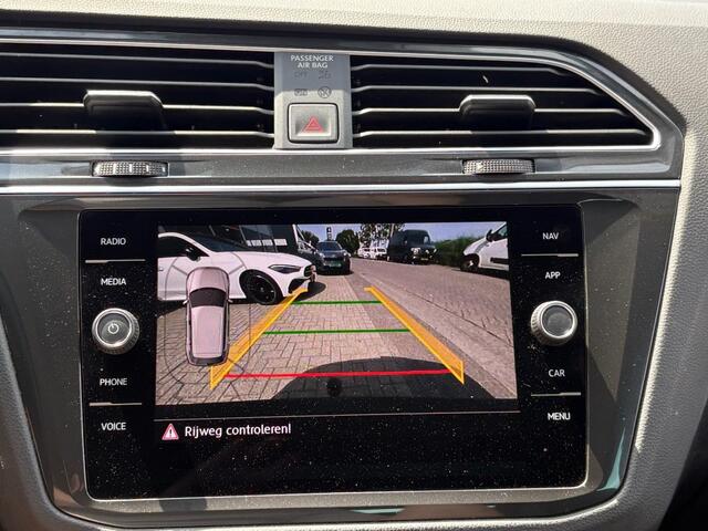 Volkswagen TIGUAN 1.5 TSI IQ-DRIVE NAVI TREKHAAK CAMERA CARPLAY AIRCO LMV PDC