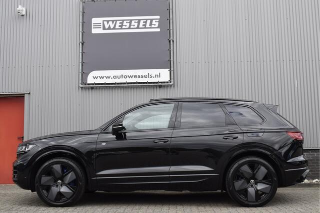 Volkswagen TOUAREG 3.0 TSi eHybrid 4MOTION R Head-up, Pano, Nachtzicht, Trekhaak, Memory/Massage, Dynaudio, Softclose