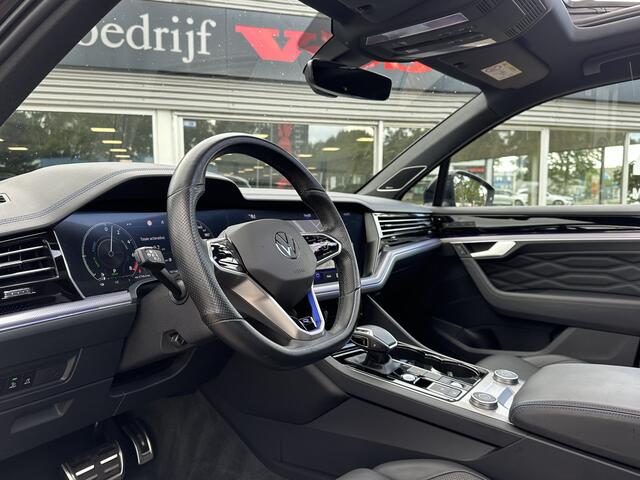 Volkswagen TOUAREG R 3.0 TSi 462pk 4MOTION | Panoramadak | HUD | Stoelventilatie | Vol!