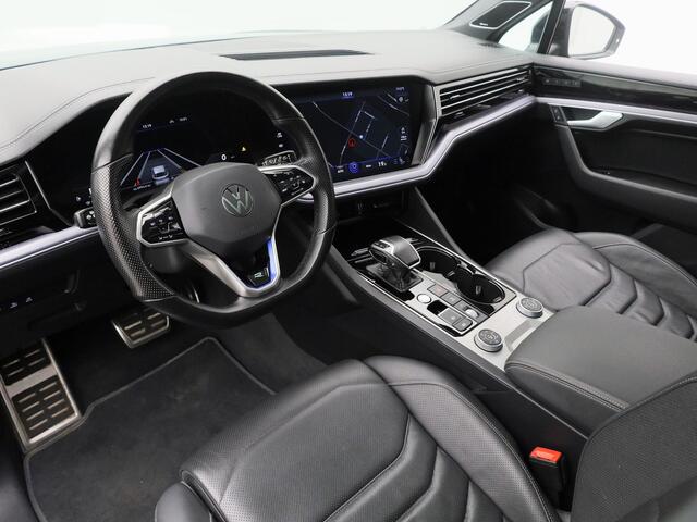Volkswagen TOUAREG 3.0 TSI 462 PK 4MOTION R | PANO | SOFTCLOSE | STOELVENT. + MASSAGE | LUCHTVERING