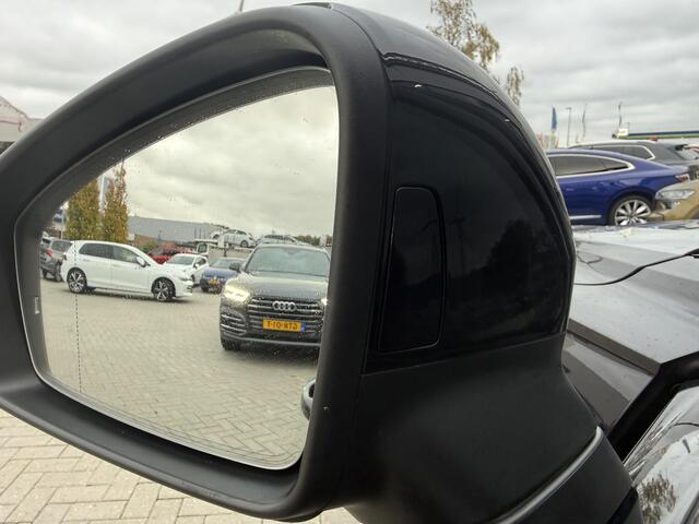 Volkswagen TOUAREG 3.0 TSi 462 Pk Automaat 4Motion R | Panoramadak | Adaptive Cruise | Black Style | Dynaudio | Trekhaak | Stoelverwarming | Stoelmassage | Carplay| Camera 360 | LED | 73.075 Km!!