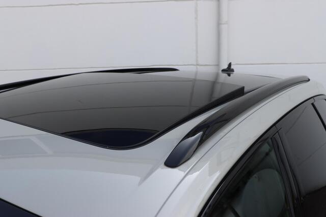 Volkswagen TOUAREG 3.0 TSI eHybrid 4Motion Atmosphere 380pk Tiptronic