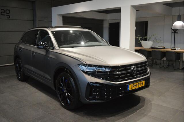 Volkswagen TOUAREG 3.0 TSi eHybrid 4MOTION R pano leer camera 21 inch !!