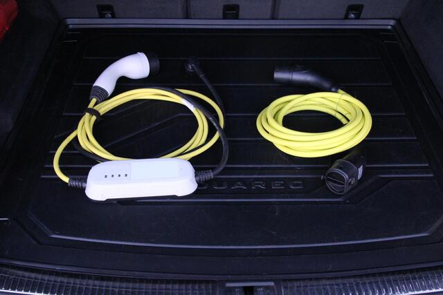 Volkswagen TOUAREG 3.0 TSI eHybrid R