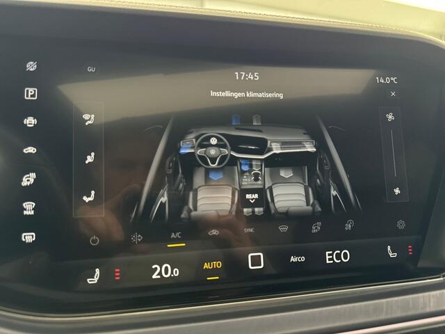 Volkswagen TOUAREG 3.0 TSi eHybrid 4M 462 PK R | Panoramadak | Luchtvering | Trekhaak