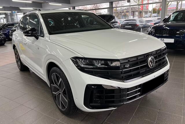 Volkswagen TOUAREG 3.0 TSi eHybrid 4MOTION R Grijs Kenteken ACC LUCHTVERING TREKHAAK COMFORTSTOELEN HEAD-UP DISPLAY Panoramadak