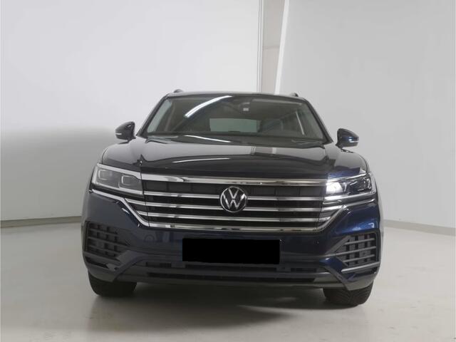 Volkswagen TOUAREG 3.0 TDI Grijs Kenteken ACC Luchtvering Comfortstoelen Trekhaak