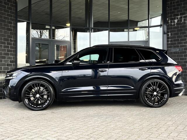 Volkswagen TOUAREG 3.0 TSI EHYBRID 4M R-LINE - PANO - 21 INCH - TREKH.
