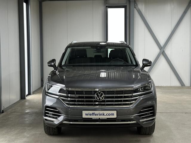 Volkswagen TOUAREG 3.0 TSi eHybrid 4MOTION Elegance | Pano | Head-up | premium audio | Plug in hybride |
