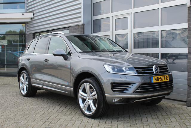 Volkswagen TOUAREG 3.0 TDI R-line / Panoramadak / Dynaudio / 360 Camera