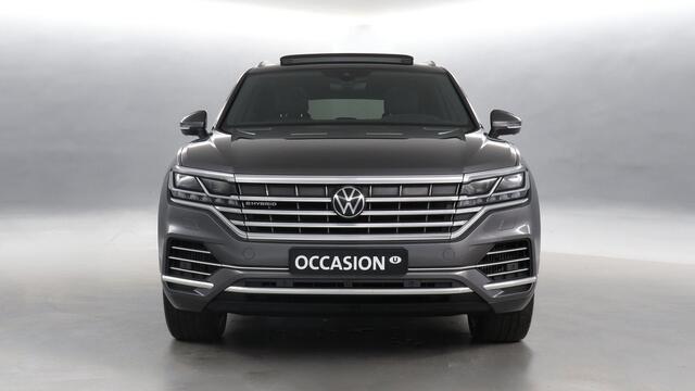 Volkswagen TOUAREG 3.0 TSI eHybrid 381pk PHEV 4MOTION Elegance / Panoramadak / Trekhaak / Stoelventilatie