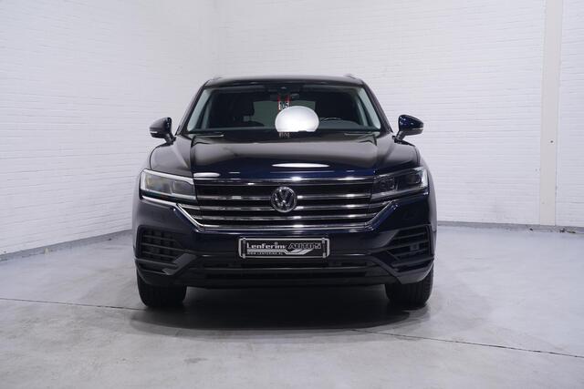 Volkswagen TOUAREG 3.0 TDI 231 pk Grijs Kenteken 2-Zits Navi, Camera Trekhaak 3.500 kg, Leder Zwart, Adapt. Cruise, Luchtvering