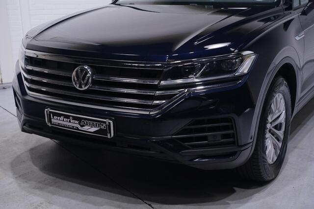 Volkswagen TOUAREG 3.0 TDI 231 pk Grijs Kenteken 2-Zits Navi, Camera Trekhaak 3.500 kg, Leder Zwart, Adapt. Cruise, Luchtvering