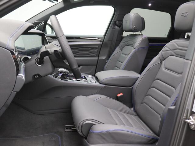 Volkswagen TOUAREG 3.0 TSi eHybrid 4MOTION R Edition 463PK Aut. matrix led, trekhaak, panoramadak, 360gr. camera, leder, luchtvering, keyless, stuur-stoelverwarming, Dynaudio, head-up display, 22" lichtmetaal