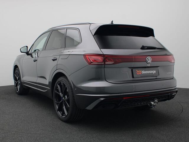 Volkswagen TOUAREG 3.0 TSi eHybrid 4MOTION R Edition 463PK Aut. matrix led, trekhaak, panoramadak, 360gr. camera, leder, luchtvering, keyless, stuur-stoelverwarming, Dynaudio, head-up display, 22" lichtmetaal