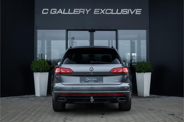 Volkswagen TOUAREG 3.0 TSi 4MOTION R - Panorama | Luchtvering | Elek. Trekhaak | Memory | 360 Camera