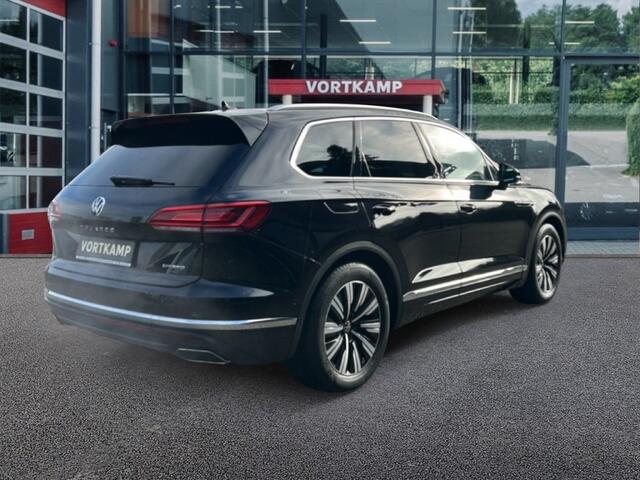 Volkswagen TOUAREG 3.0 TSI E-HYBRID 4MOTION TREKHAAK/PANO-DAK/ELEK-KLEP/360CAM/LEDER/ACC/STOELVERW