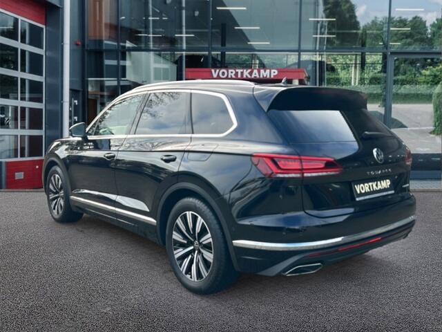 Volkswagen TOUAREG 3.0 TSI E-HYBRID 4MOTION TREKHAAK/PANO-DAK/ELEK-KLEP/360CAM/LEDER/ACC/STOELVERW