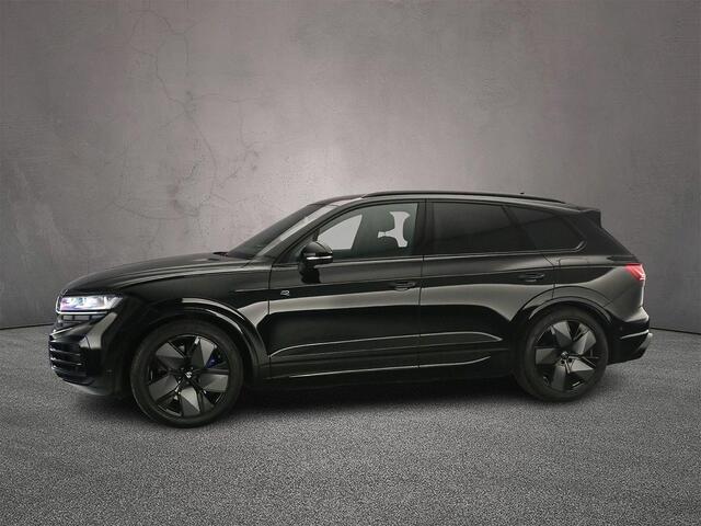 Volkswagen TOUAREG R Edition 3.0 TSI eHybrid 462pk Tiptronic Trekhaak, DYN audio, Luchtvering, Lederen bekleding, 360 camera, Achteruitrijcamera, Adaptive cruise control