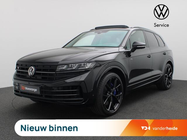 Volkswagen TOUAREG 3.0 TSi eHybrid 4MOTION R Edition 467PK Aut. matrix led, trekhaak, panoramadak, 360gr. camera, leder, luchtvering, keyless, stuur-stoelverwarming, Dynaudio, head-up display, 22" lichtmetaal