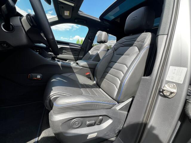 Volkswagen TOUAREG 3.0 TSI eHybrid 462pk 4Motion R | Full option | Pano
