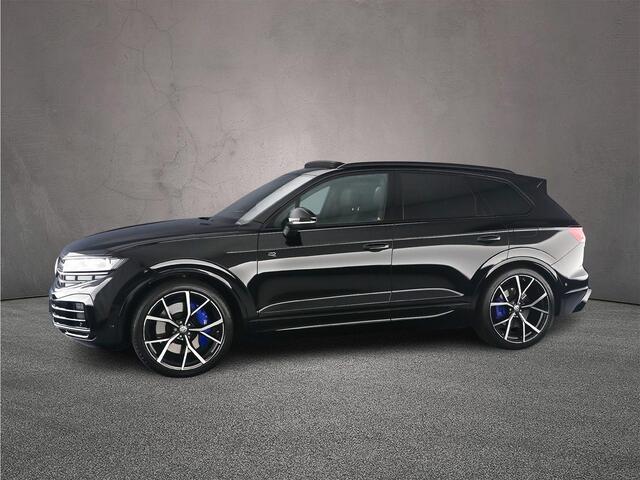 Volkswagen TOUAREG R 3.0 TSI eHybrid 462pk Tiptronic Trekhaak, Panoramadak, Luchtvering, Lederen bekleding, Head up display, DYN Audio, Adaptive cruise control, Achteruitrijcamera