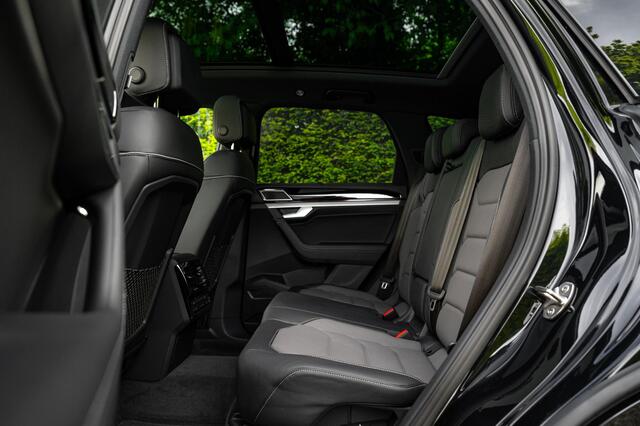 Volkswagen TOUAREG 4.0 TDI 4MOTION R 421pk Last Edition