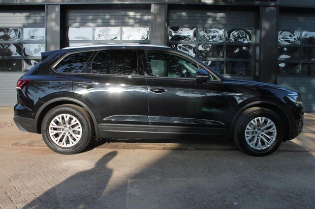 Volkswagen TOUAREG 3.0 TDI 4 Motion / Elektrische wegklapbare trekhaak / Electrische achterklep