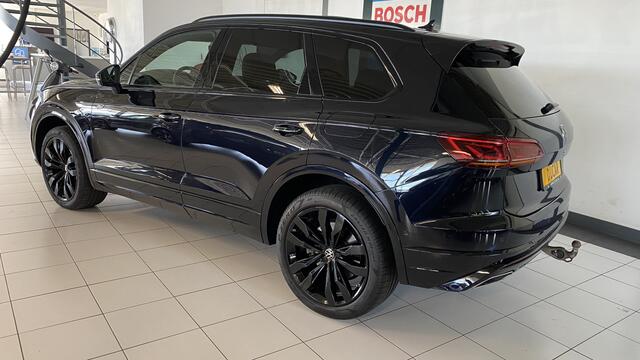 Volkswagen TOUAREG 3.0 TSi 4MOTION R 462 PK / Panoramadak / Trekhaak/