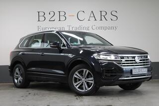 volkswagen-touareg-3.0-tsi-r-line--