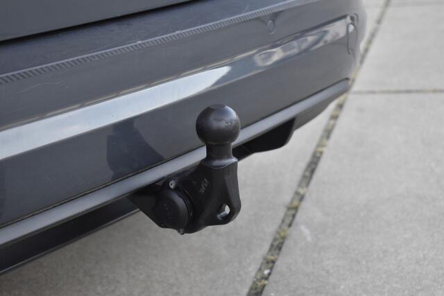 Volkswagen TOURAN 1.5 TSI Highline 7p