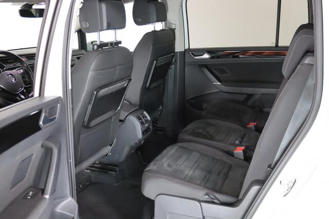 Volkswagen TOURAN 1.2 TSI Highline, 7-Persoons, Navigatie, Bluetooth, ACC