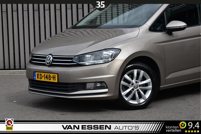Volkswagen TOURAN 1.2 TSI Connected Series 7p Navigatie Auto-Hold Stoelverw. Perfect onderhouden NL-AUTO!