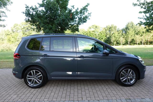 Volkswagen TOURAN 1.5 TSI Comfortline 7 Persoons