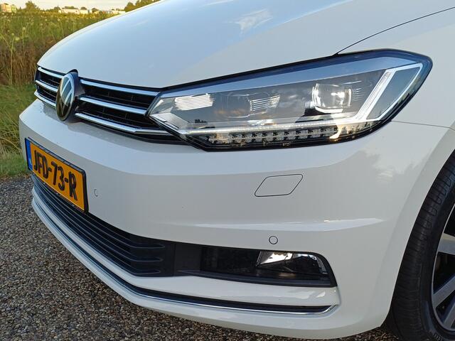 Volkswagen TOURAN 1.5 TSI Highline /Pano/Trekh./Camera/Digi Dash/18"/