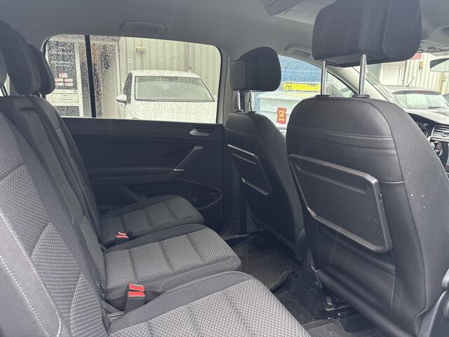 Volkswagen TOURAN 2.0 TDI SCR DEALER ONDERONDERHOUDEN