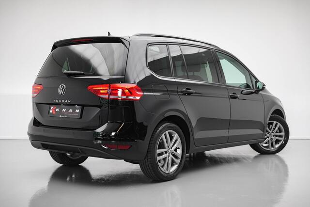 Volkswagen TOURAN 1.5 TSI Business 7p |Pano|Virtual|Keyless|Dodehoek|ACC|Camera|