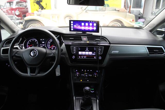 Volkswagen TOURAN 1.2 TSI Connected Series 7persoons|Cruise|Navi