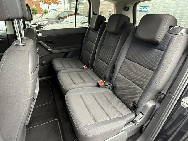 Volkswagen TOURAN BWJ 2020 2.0 150 PK TDI SCR Highline Business R 7p NIEUW BINNEN!