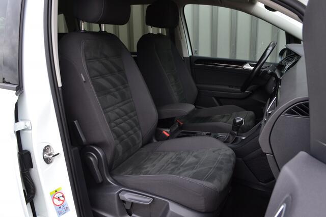 Volkswagen TOURAN 1.5 TSI DSG Highline R-Line LED/ACC/Keyless