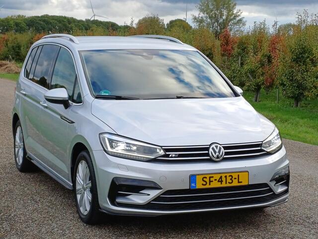 Volkswagen TOURAN 1.4 TSI Highline R-Line 7-Pers. /Trekh./Navi/Cilma/Camera/Cruise/Led/