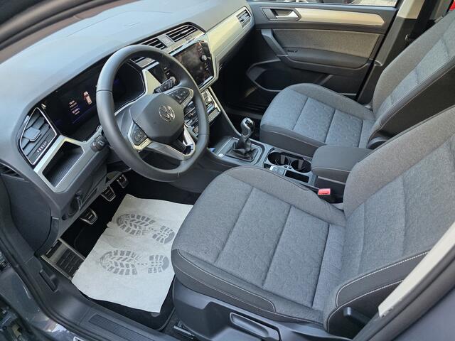 Volkswagen TOURAN 1.5 TSI Comfortline Business 7persoons |NAVI|FABRIEKSGARANTIE|