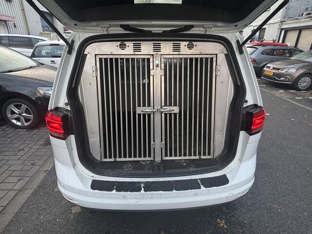 Volkswagen TOURAN 2.0 TDI SCR AUTOMAAT / HONDENWAGEN