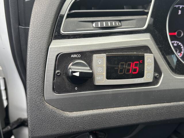 Volkswagen TOURAN 2.0 TDI AUTOMAAT / HONDENWAGEN